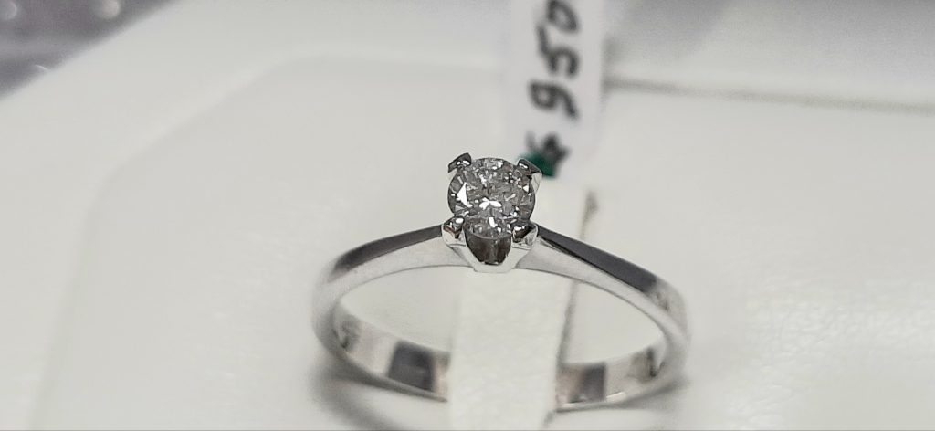 Solitari ORO 18 KT e DIAMANTI NATURALIct 0.2