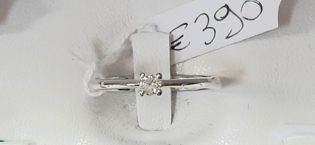 Solitari ORO 18 KT e DIAMANTI NATURALIct 0.09